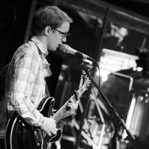 Paquet performs at Choffey’s coffee house on January 25th