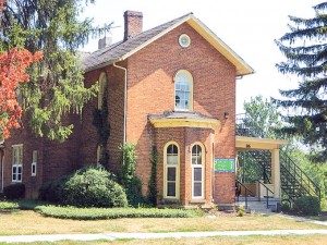 The Modern Foreign Language House (MFL) on Rowland Avenue. Photo courtesy of owu.edu.